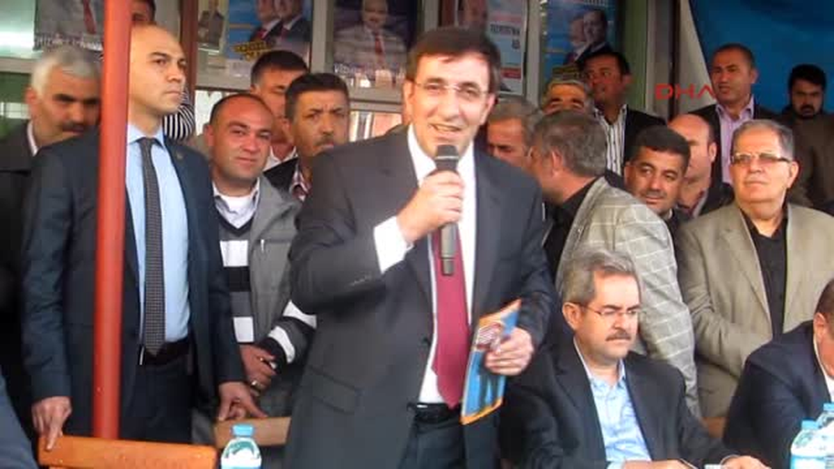 Ceyhan2bakan Yılmaz, Ceyhan\'da Adaylara Destek İstedi