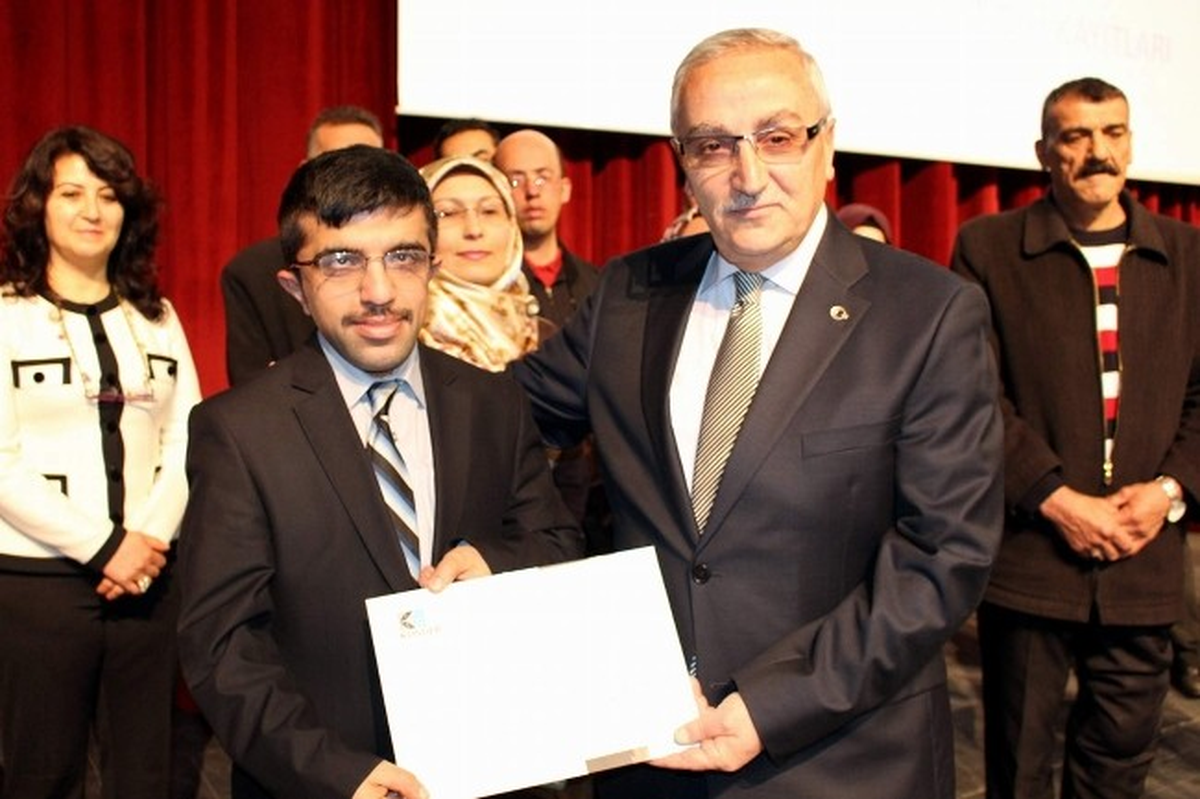 İşaret Dili Eğitimini Tamamlayanlar Sertifikalarını Aldı