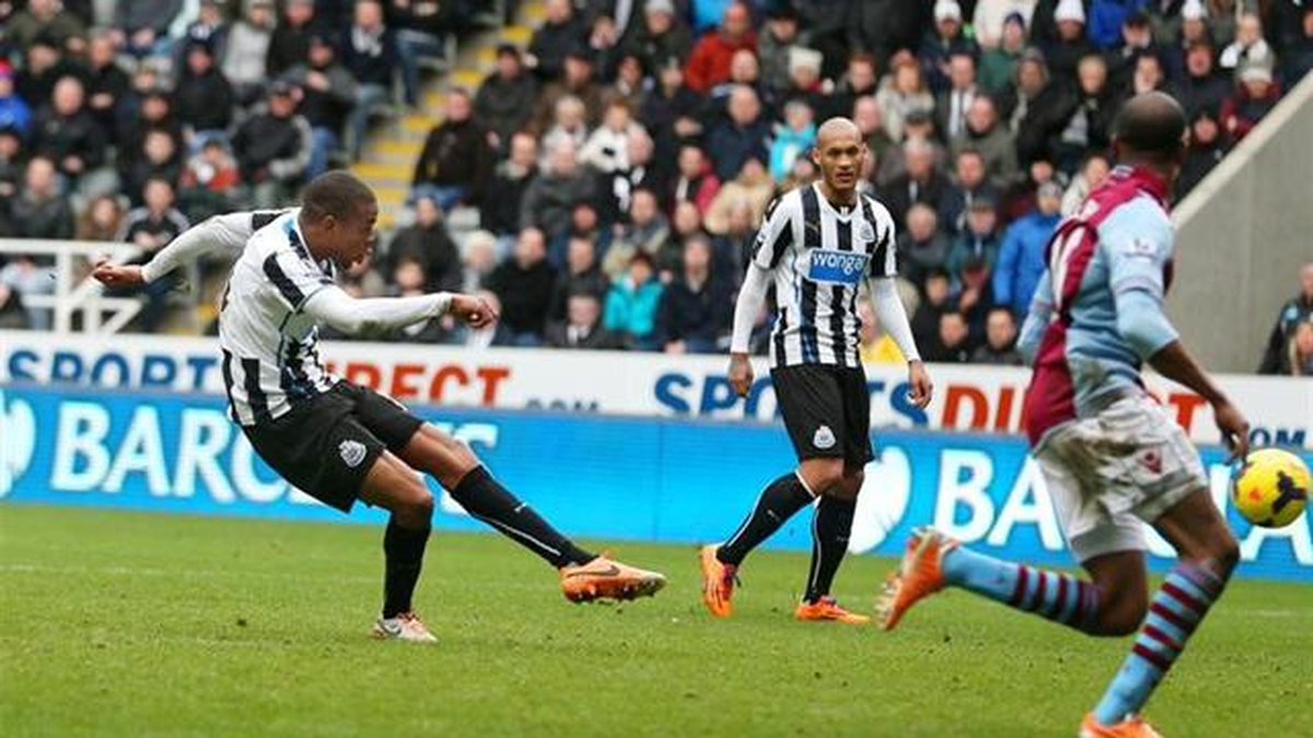 Newcastle 90\'da Güldü