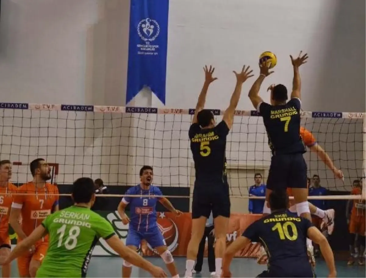 Voleybol: Acıbadem Erkekler Ligi