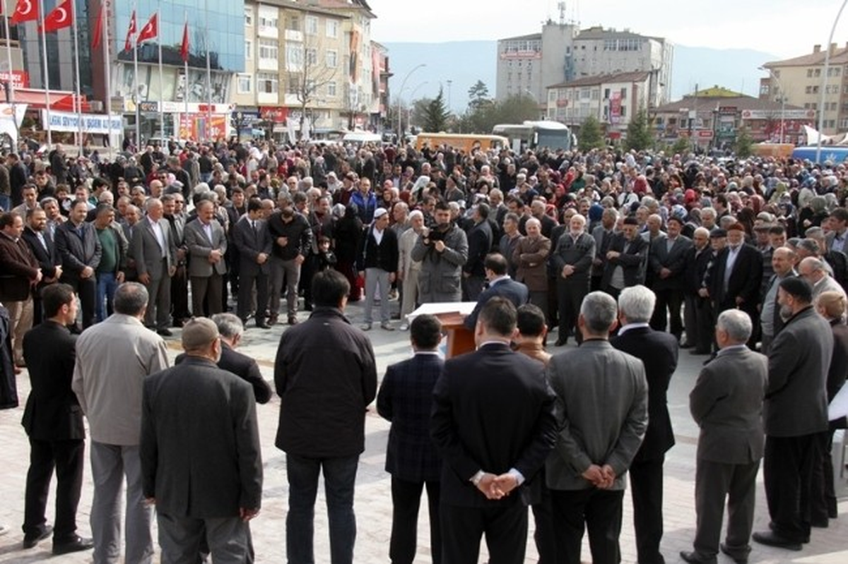 Safranbolu\'da 55 Kişi Dualarla Umreye Uğurlandı