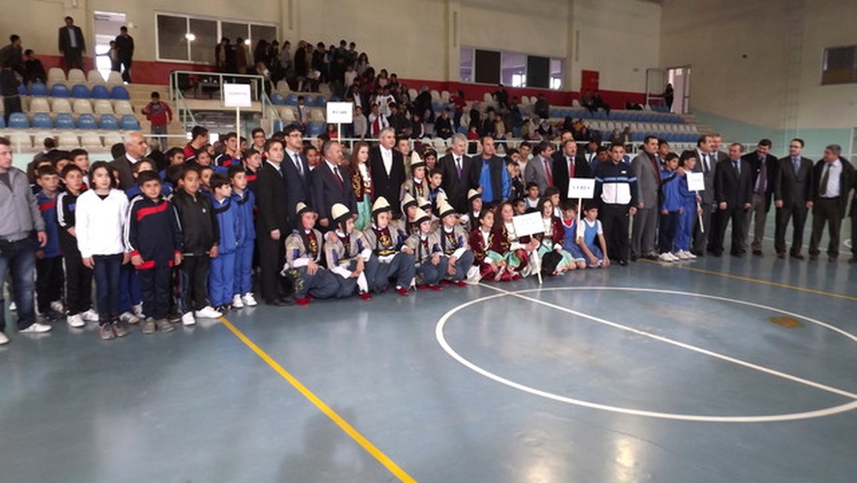 Afşin\'de "Sokakta Kaybolma Sporla Hayata Tutun" Projesi