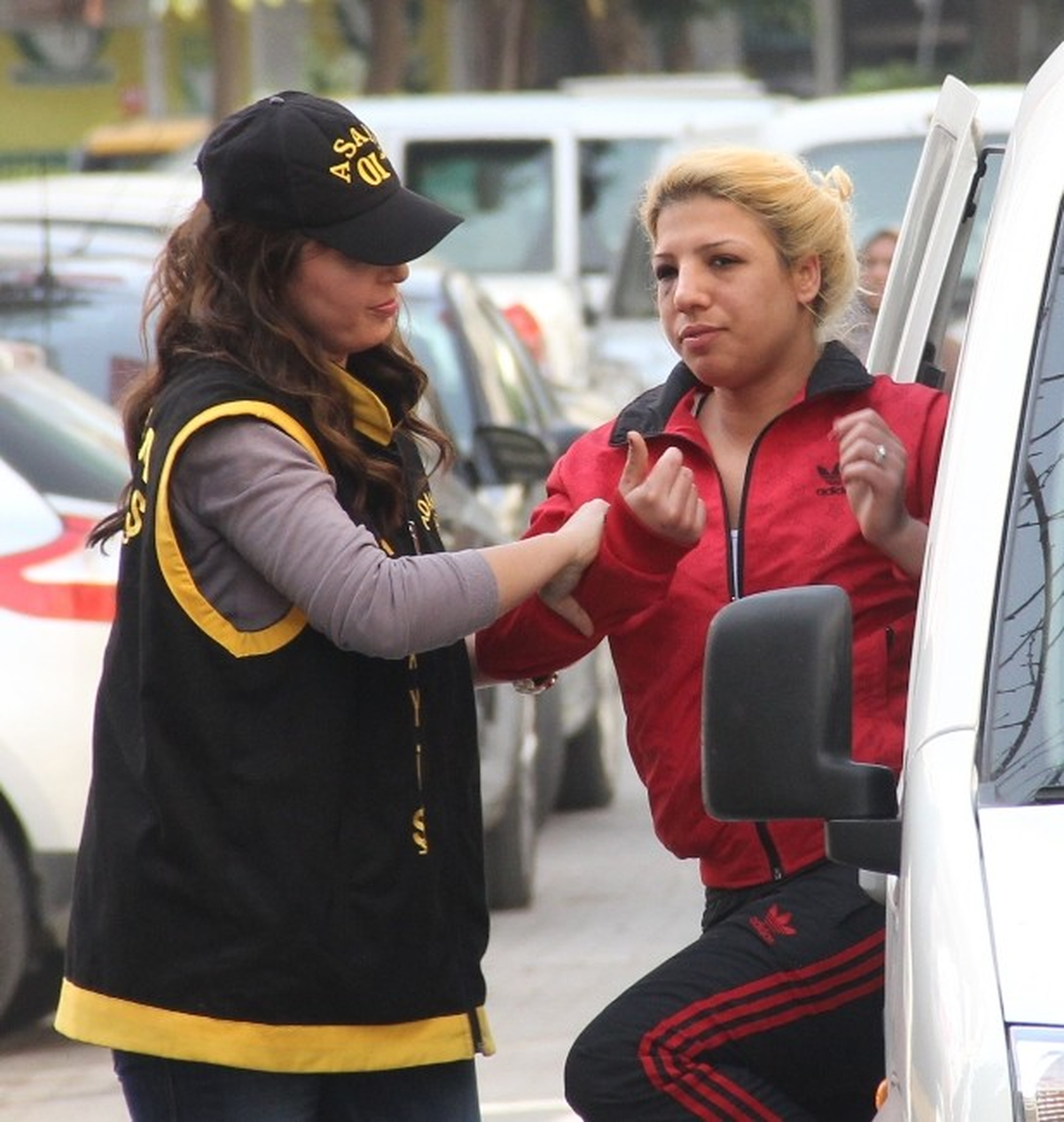 Eski Sevgilisini Bıçaklayan Kadın Adliyeye Sevk Edildi (2)