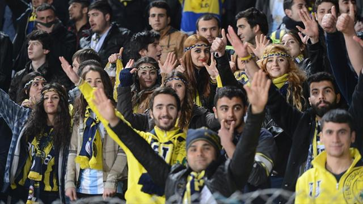 Fenerbahçe 10 Yıl Sonra Elazığ\'da