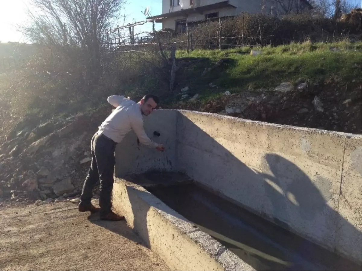 İzmit Belediyesi Tarafından Sarışeyh Köyü\'ne Çeşme Yapıldı