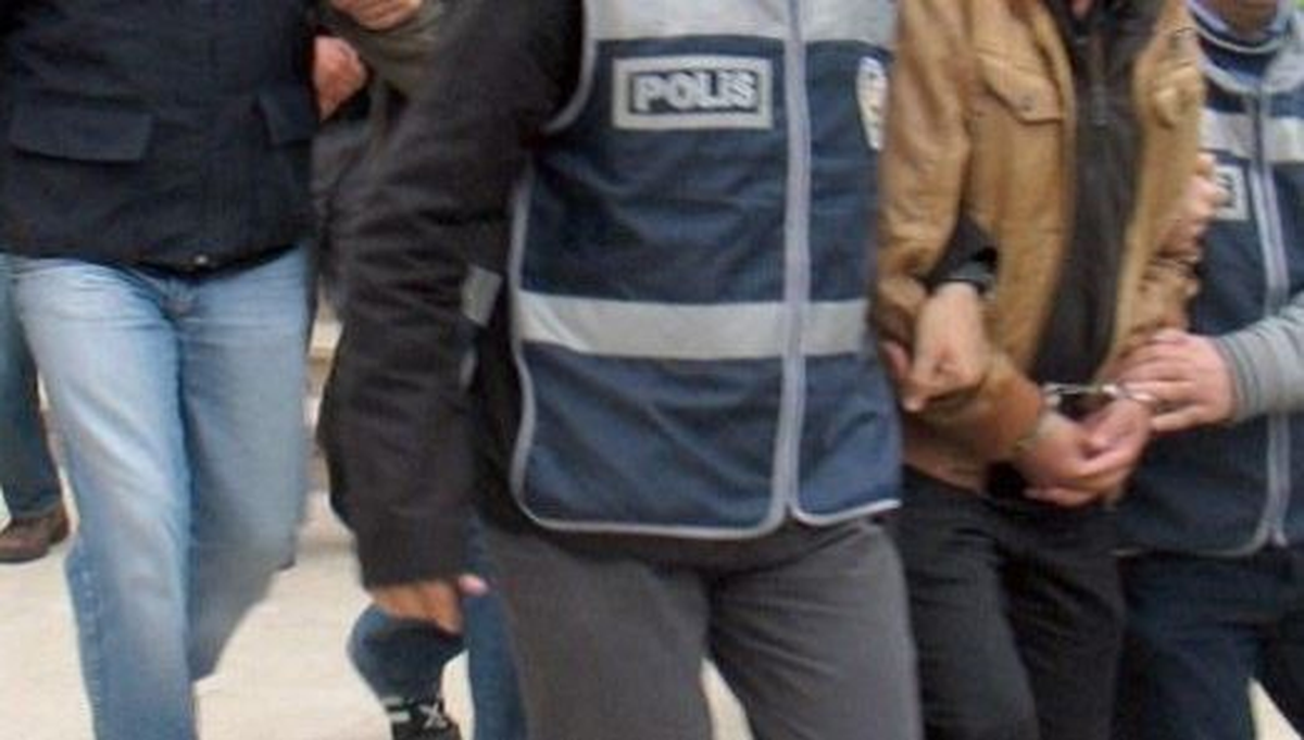 Kahta\'da Aranan 2 Şüpheli Yakalandı