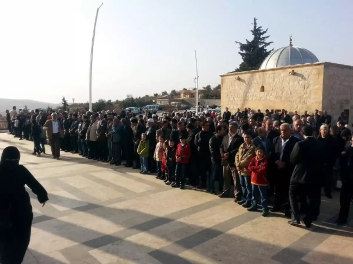 Kilis\'te Sivil Toplum Örgütleri Yağmur Duasına Çıktı