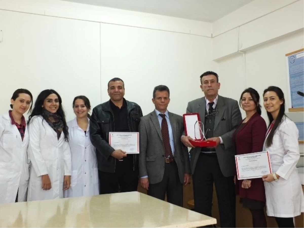 Tübitak\'tan Çü Moleküler Biyoloji Ana Bilim Dalı\'na "Teknoloji Ödülü"