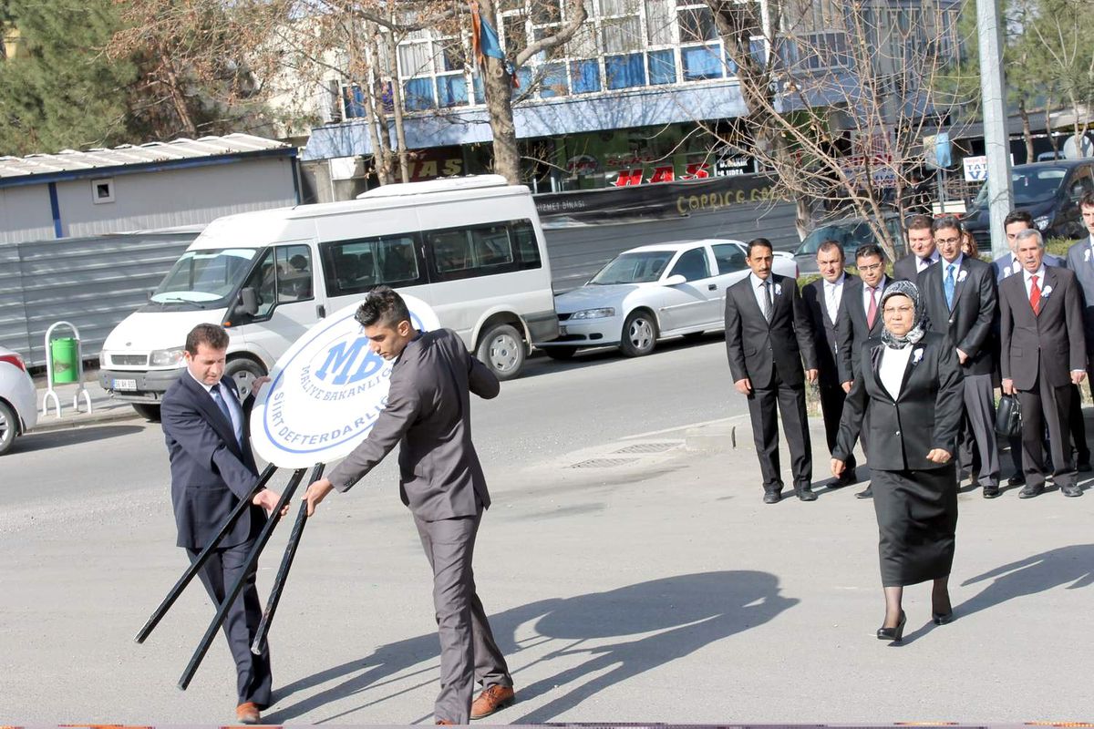Siirt\'te Vergi Haftası Kutlamaları Başladı