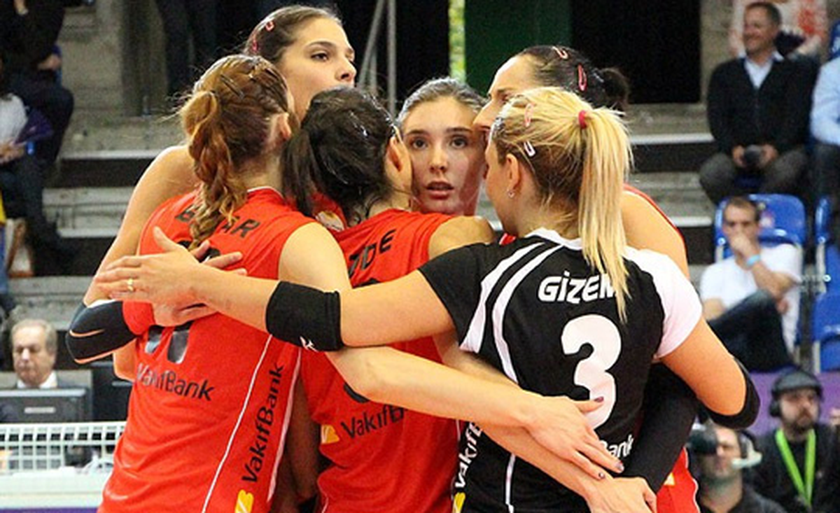 Voleybol: Acıbadem Bayanlar Ligi\'nde Görünüm