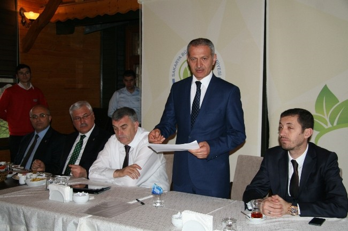 AK Parti Adapazarı Belediyesi Meclis Üyesi Adayları Toplandı