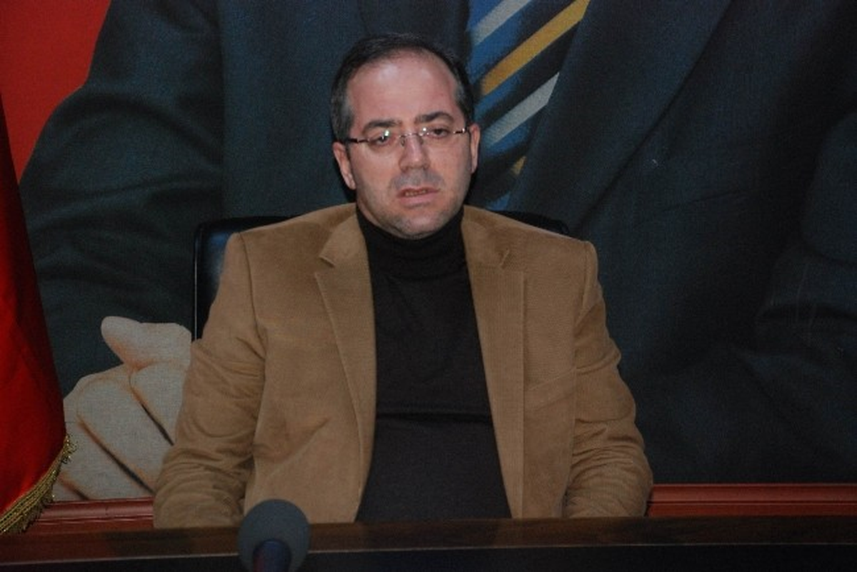 AK Parti\'li Altaç Partiden İstifaları Değerlendirdi