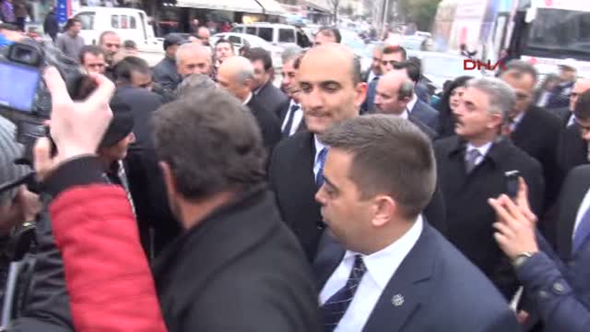 Bahçeli: Türkiye\'de Yolsuzluğun Başının Başbakan Olduğuna Dair İşaretler Var" Haberine Ek
