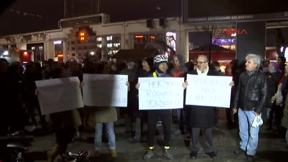 Bakırköy\'de Yolsuzluk Karşıtı Eylem