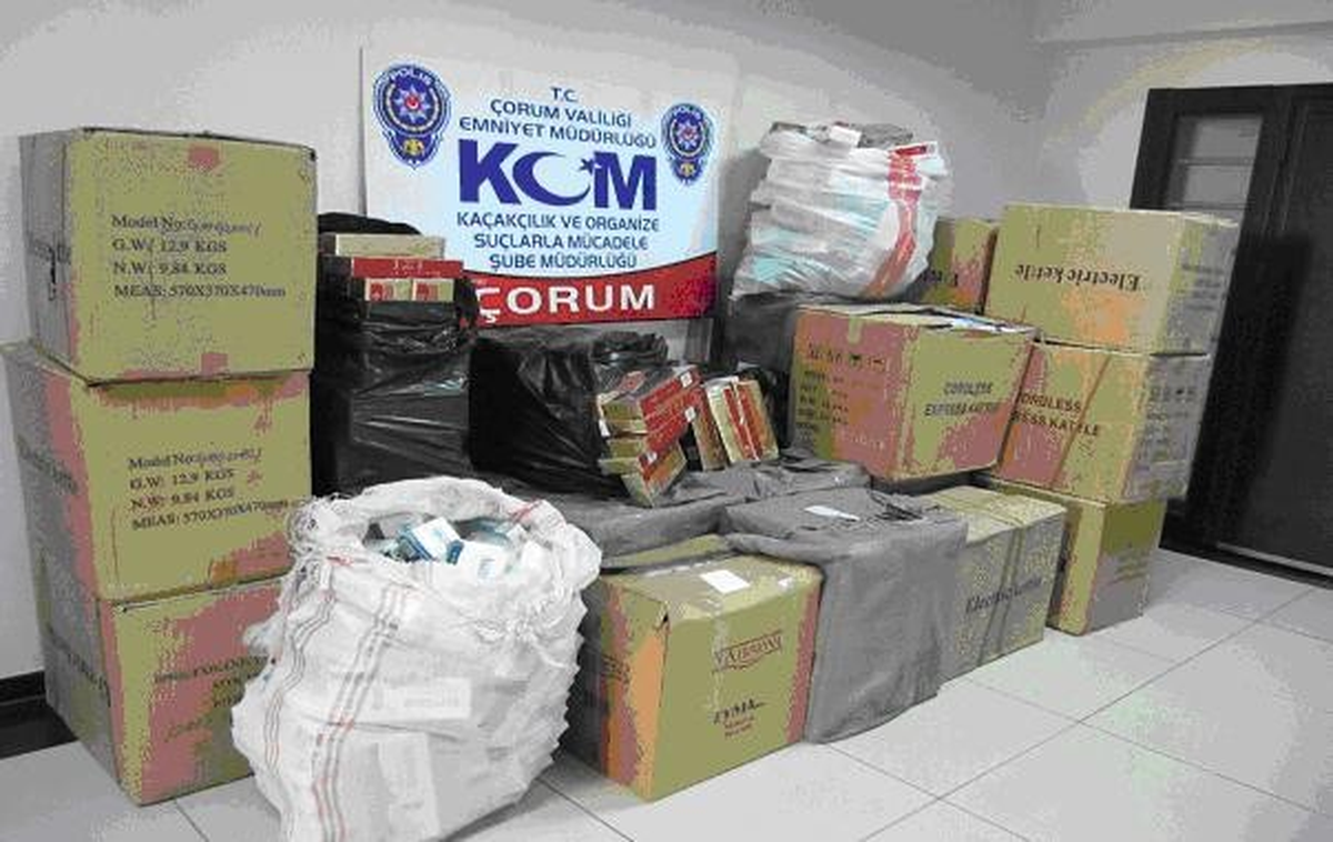 Çorum\'da Kaçak Sigara ve Su Isıtıcı Operasyonu