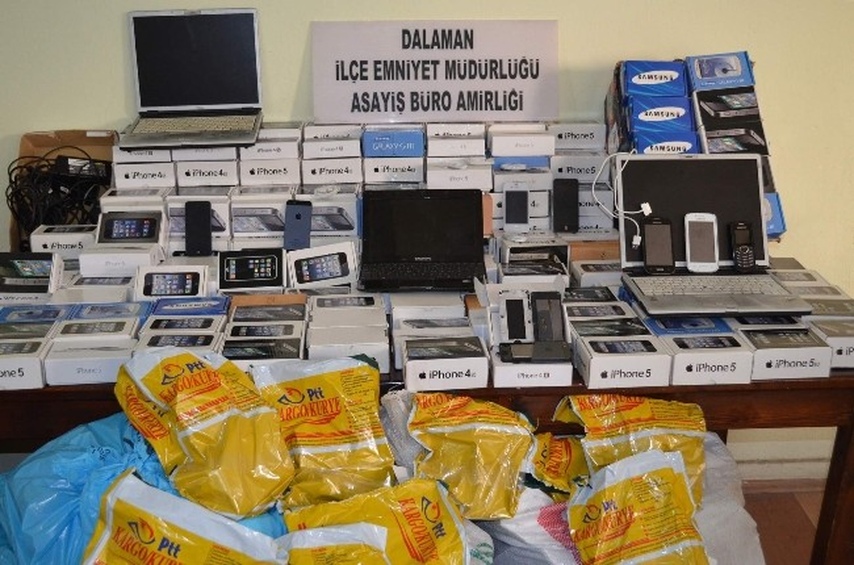 Dalaman\'da 623 Adet Kaçak Telefon Yakalandı