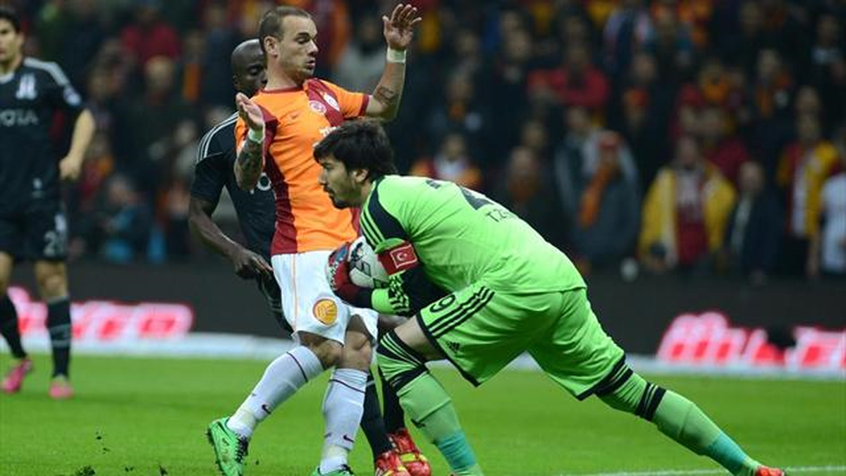 Dany\'den Şüphe Eden Benden de Etsin"