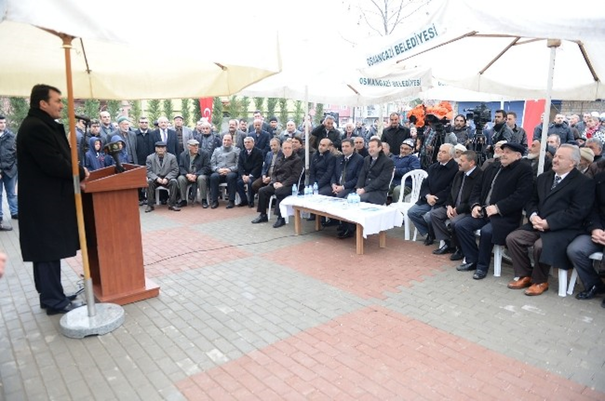 Dündar\'dan Bir Günde Üç Açılış