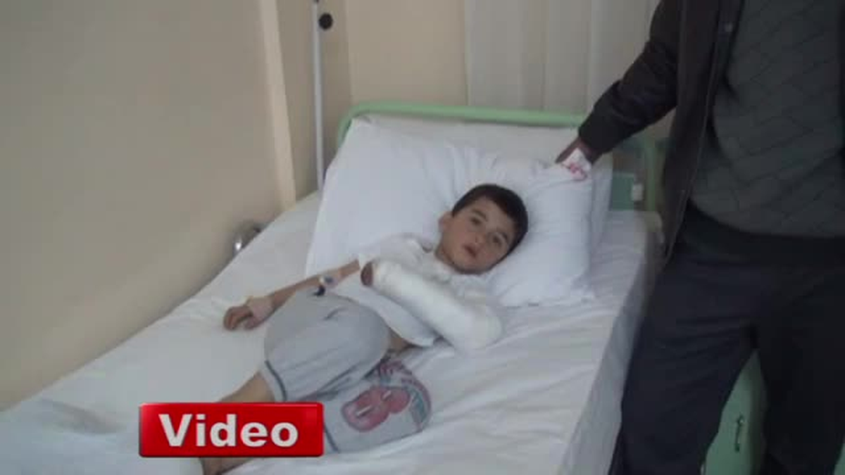 Fatsa\'da Elini Yürüyen Merdivene Kaptırdı