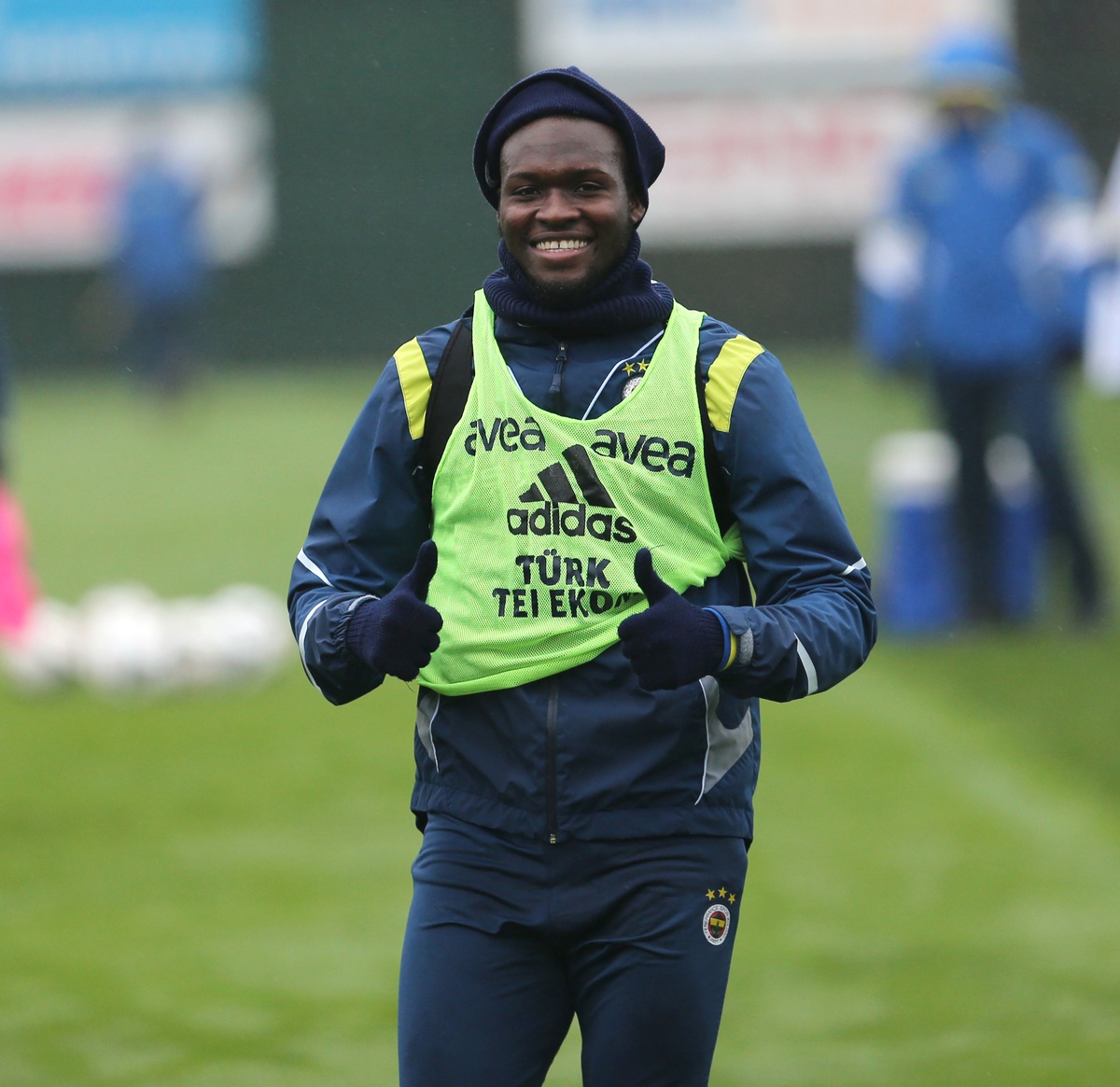 Fenerbahçe\'de Moussa Sow Takımla Çalıştı