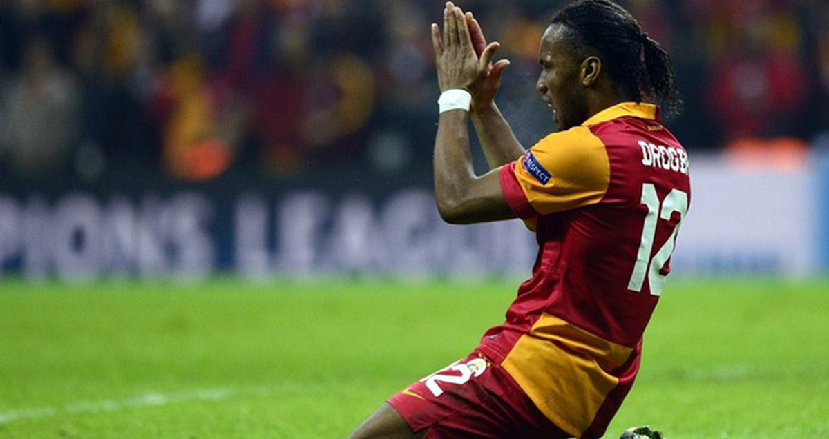 Galatasaray\'da Oynamaktan Mutluyum Ama..."