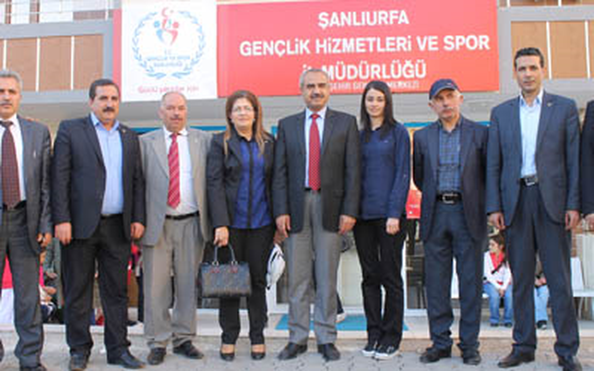 Gençlik Merkezi, Şimdi De Muhtarları Ağırladı
