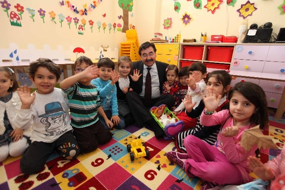 Gölbaşı\'nda Her Mahalleye Kreş