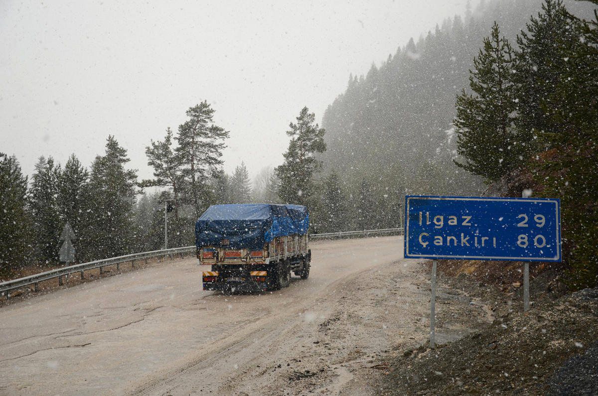 Ilgaz Dağı\'nda Kar Yağışı