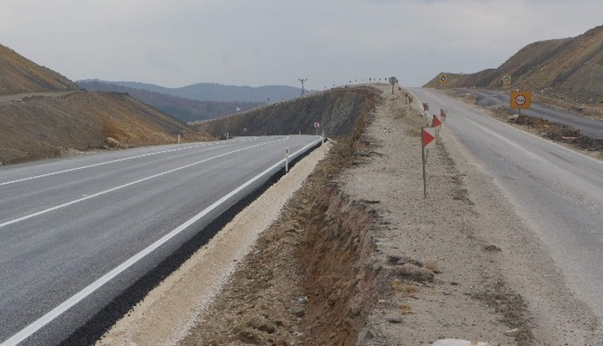 Karayolları, Çalışmalarını Sürdürüyor