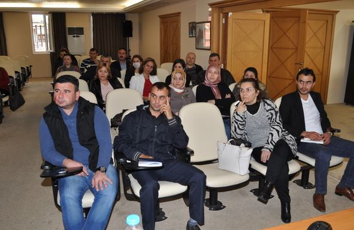 Manavgat\'ta Girişimcilik Eğitimi Başladı