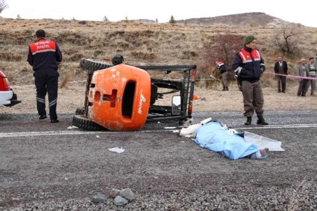 Nevşehir\'de Forklift Devrildi: 1 Ölü, 1 Yaralı