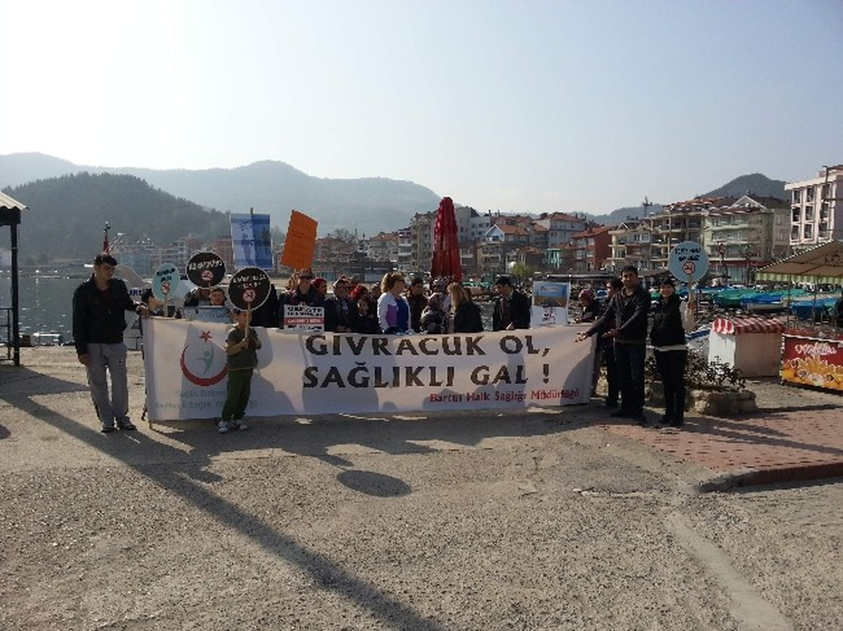 Sağlıklı Yaşam İçin Yürüdüler