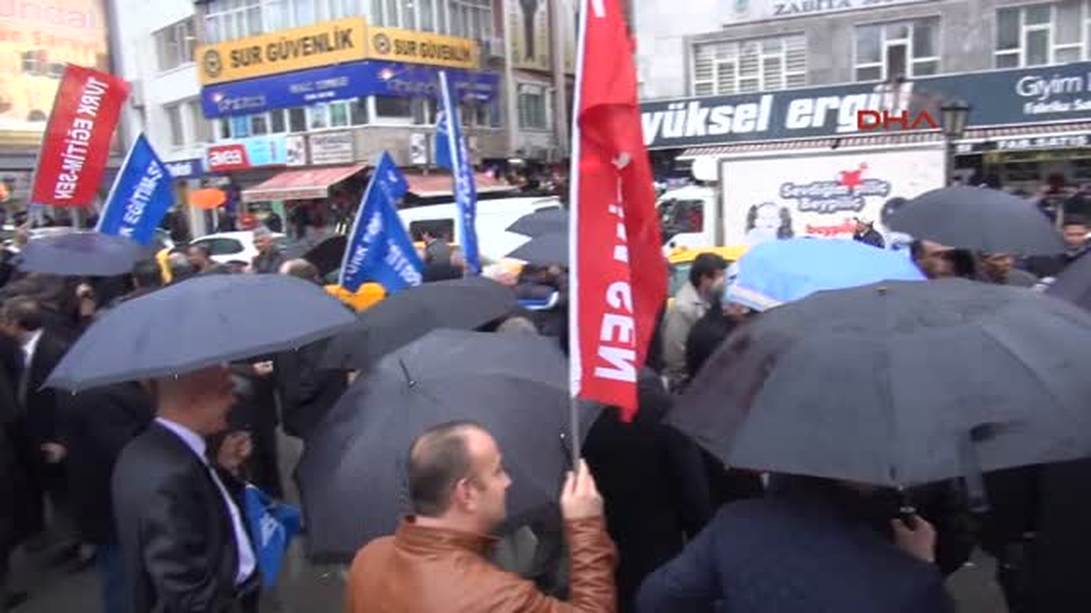 Türk Eğitim-Sen\'den AK Parti\'ye Siyah Çelenk