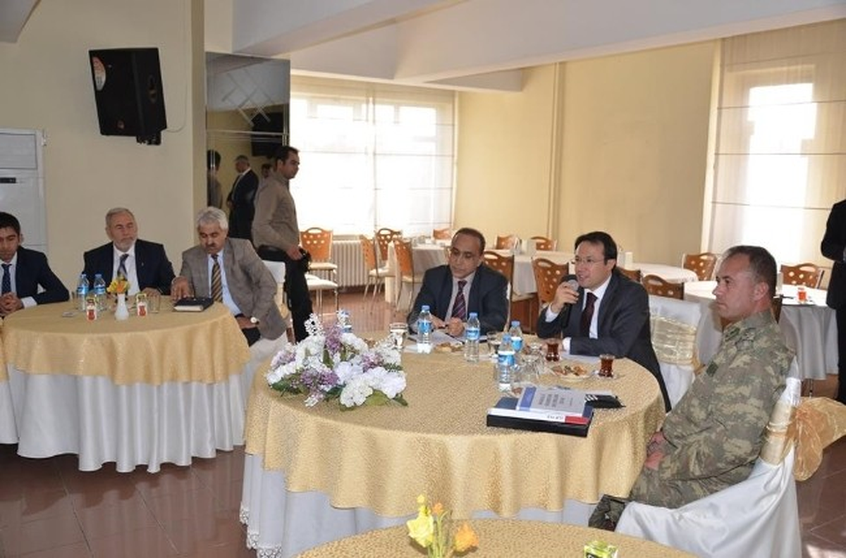 Siyasi Parti Temsilcileri ile Seçim Güvenliği Toplantısı Yapıldı