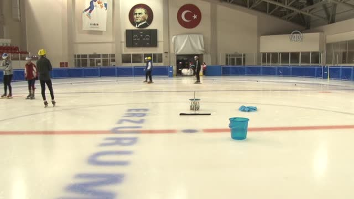 Sürat patenciler ilki başarmak için piste çıkıyor -
