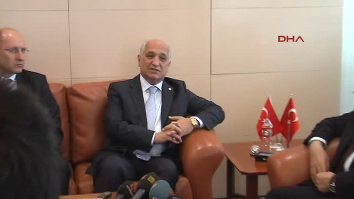 Türk Kızılayı Başkanı Akar Suriye\'nin İçinde 6.5 Milyon Aç ve Korumasız İnsan Var