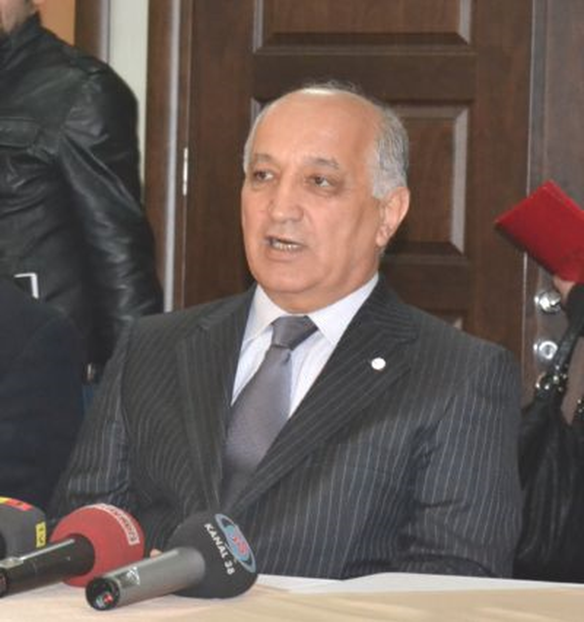 Türk Kızılayı Başkanı Akar: Suriye\'nin İçinde 6.5 Milyon Aç ve Korumasız İnsan Var