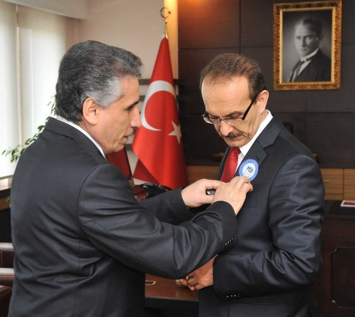 Uşak Defterdarlığından Vali Yavuz\'a Ziyaret