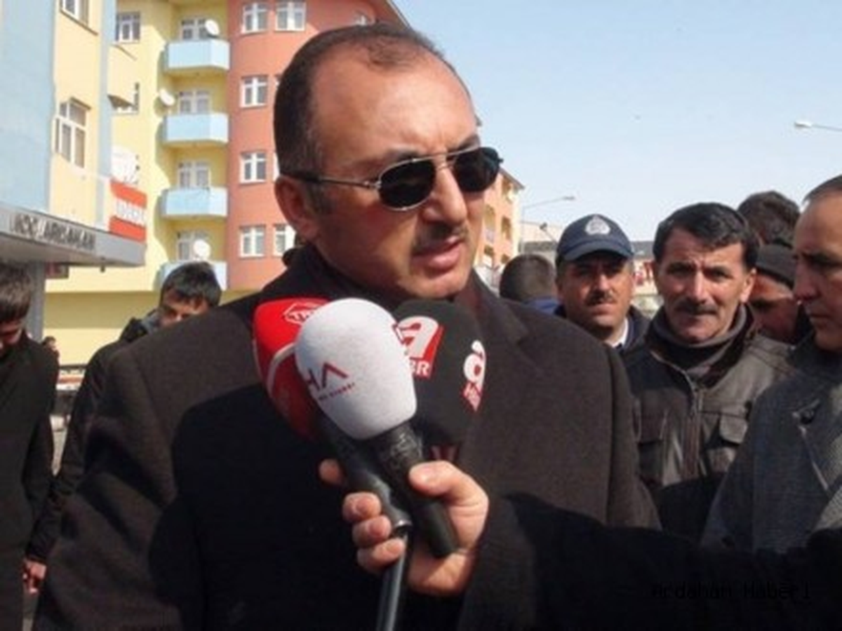 AK Parti Ardahan Adayı Köksoy, Esnafı Ziyaret Etti
