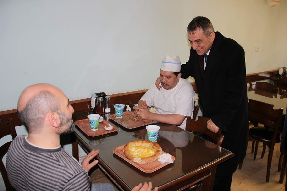Yomra Belediye Başkanı ve AK Parti Belediye Başkan Adayı İbrahim Sağıroğlu Yomra\'da Rekor Peşinde