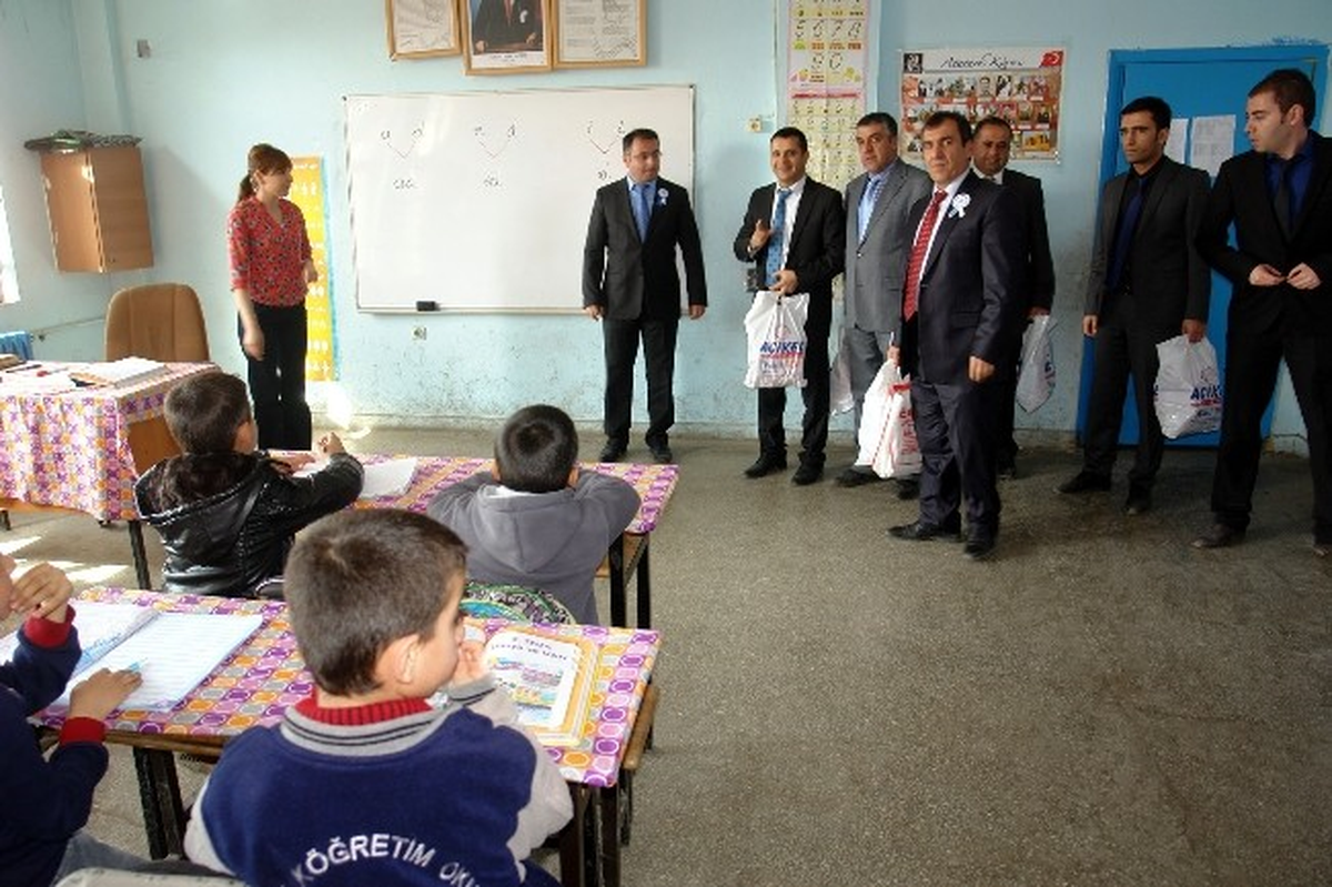 Yüksekova\'da Vergi Haftası Etkinlikleri