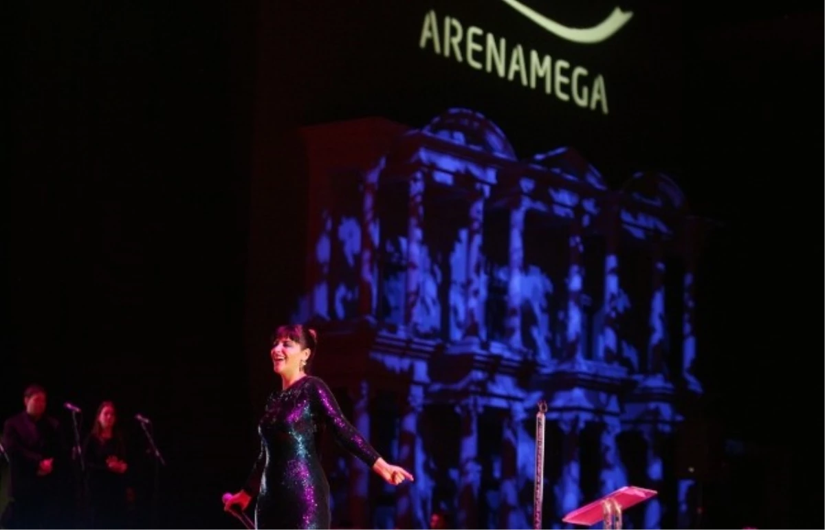 Zara\'dan, Arenamega\'da Unutulmaz Konser