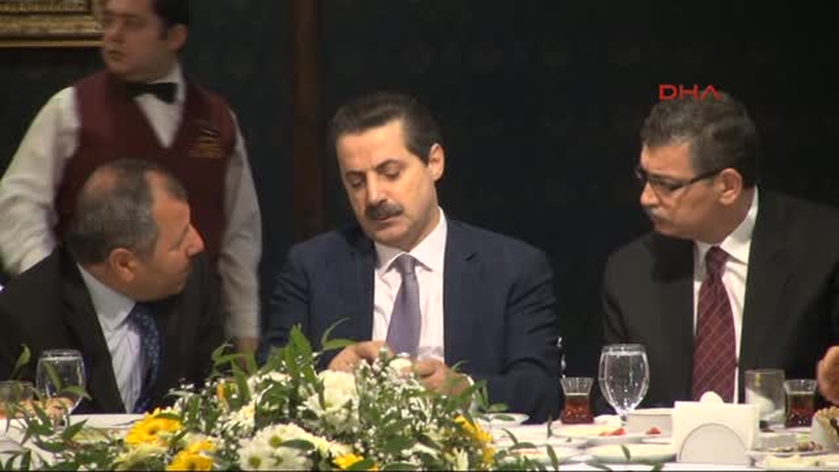 Bakan Çelik, Şanlıurfa\'da Oda Başkanlarıyla Biraraya Geldi