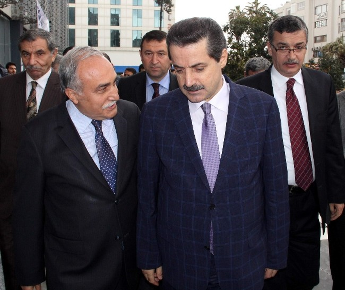 Bakan Çelik\'ten Başkan Fakıbaba\'ya Ziyaret