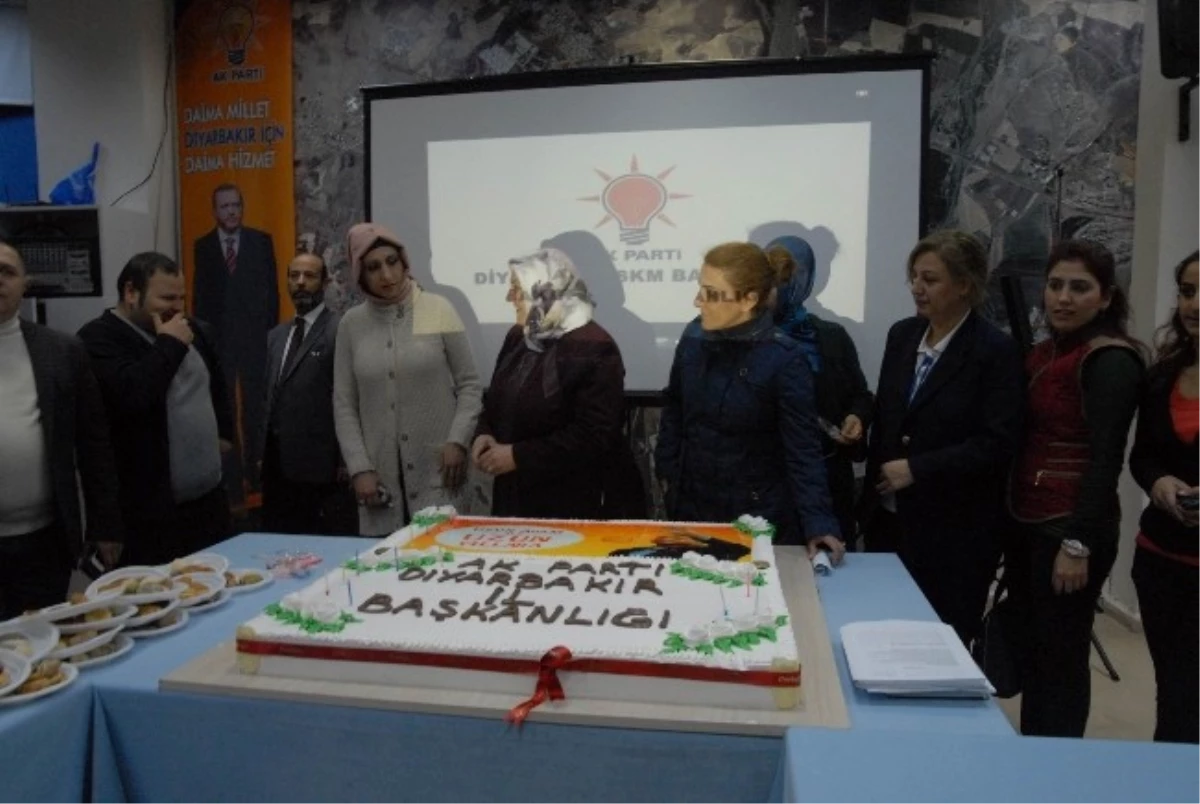 Başbakan Erdoğan\'ın Doğum Günü Diyarbakır\'da Kutlandı