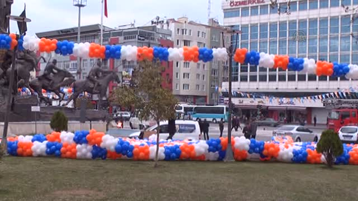 Başbakan\'ın mitingi için hazırlıklar sürüyor -