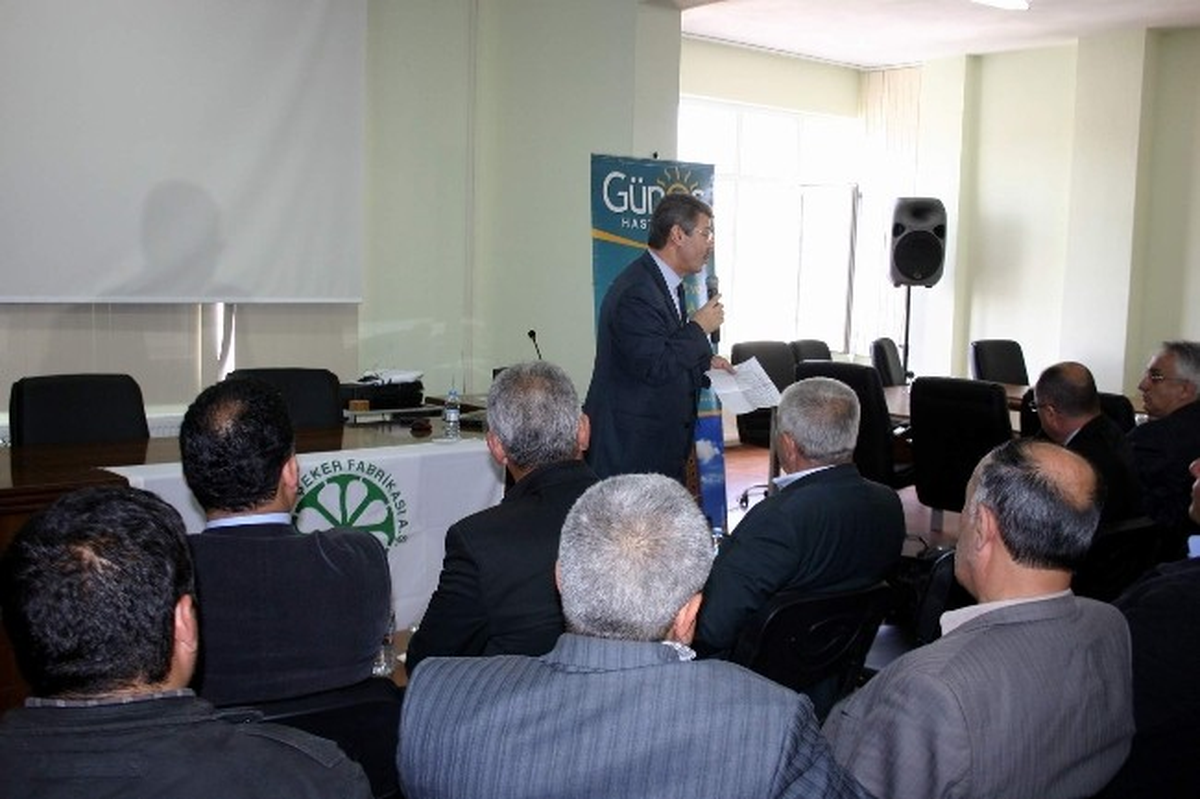 Çiftçilere Gübreleme Semineri Verildi