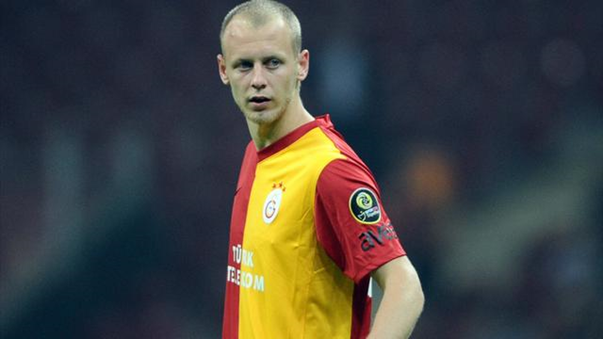Cimbom\'a Semih Kaya Şoku!