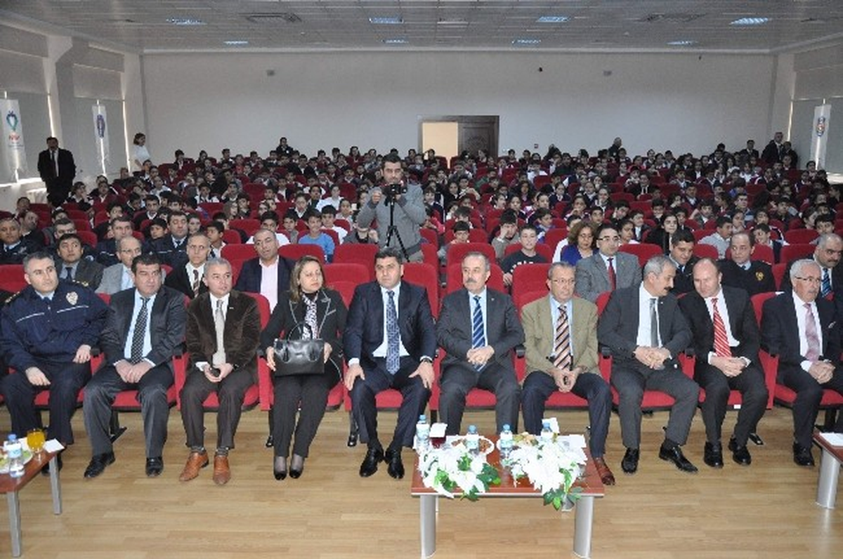 Çocuk \'Trafik Dedektifleri\' Ders Başı Yaptı