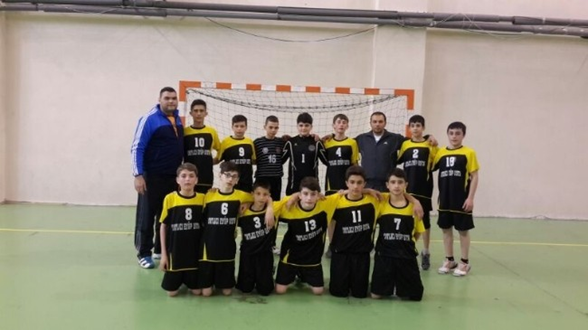 Düzceli Hentbolcular Yarı Final Bileti Aldı